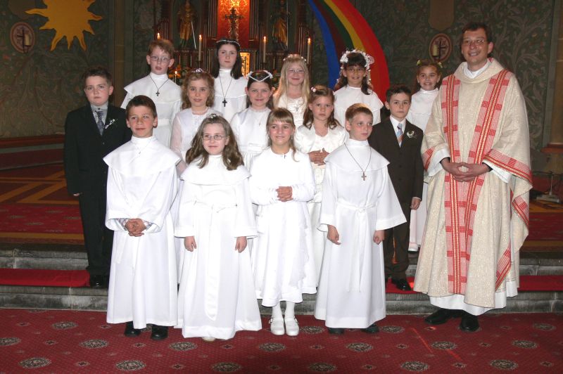 Komunionkinder der Pfarrei St. Valentin Ockfen-Schoden 2007